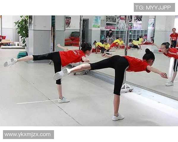 体操运动员如何通过科学训练与心理调适突破自我极限并实现竞技巅峰